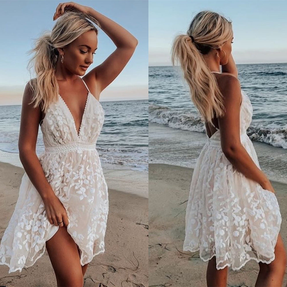A women's lace-trimmed long V-neck backless dress